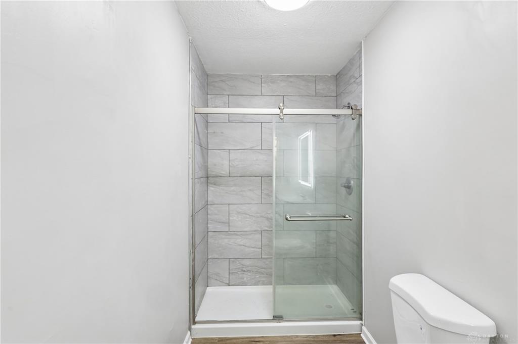 5560 Hugh Property Photo 23