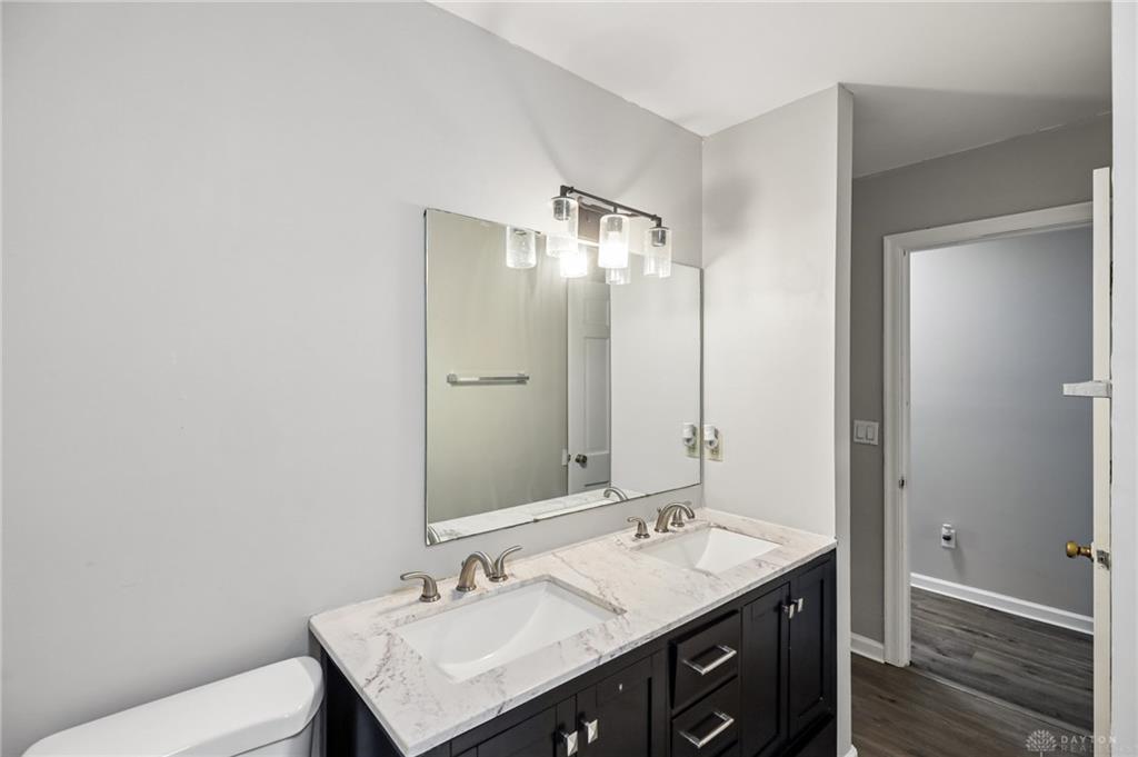 5560 Hugh Property Photo 26