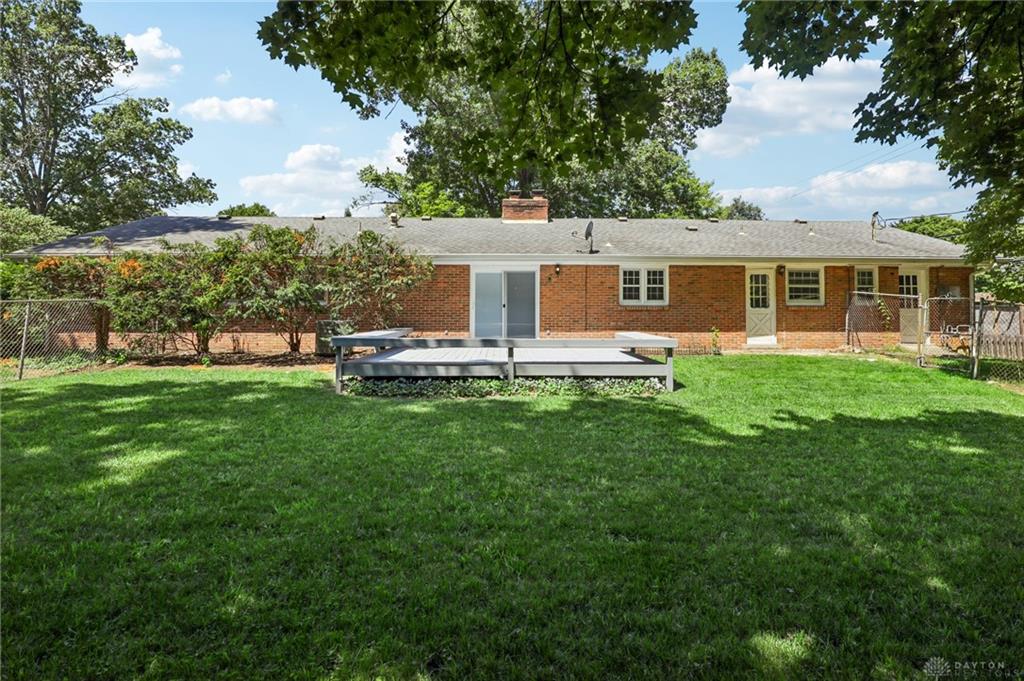 5560 Hugh Property Photo 29
