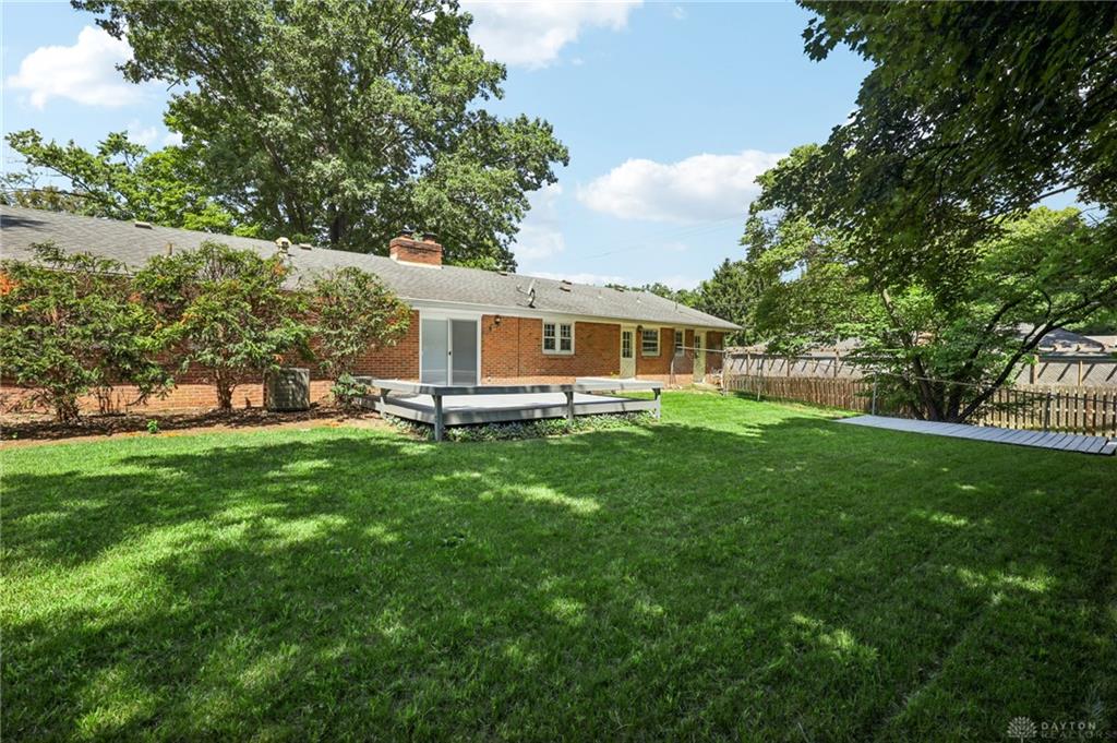 5560 Hugh Property Photo 30