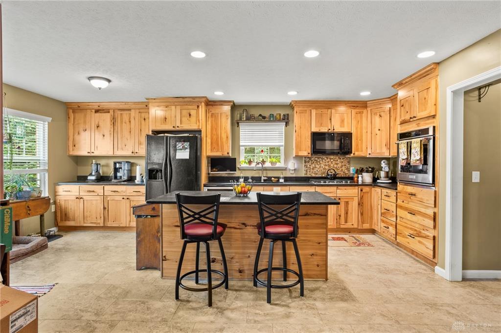 2490 Meadowpoint Property Photo 22