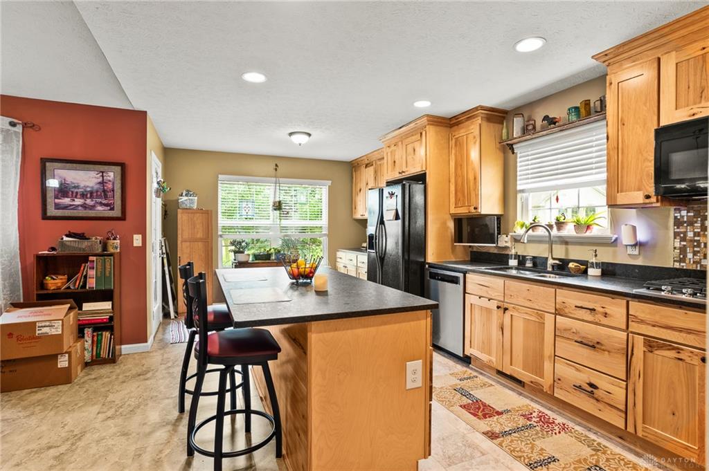 2490 Meadowpoint Property Photo 23