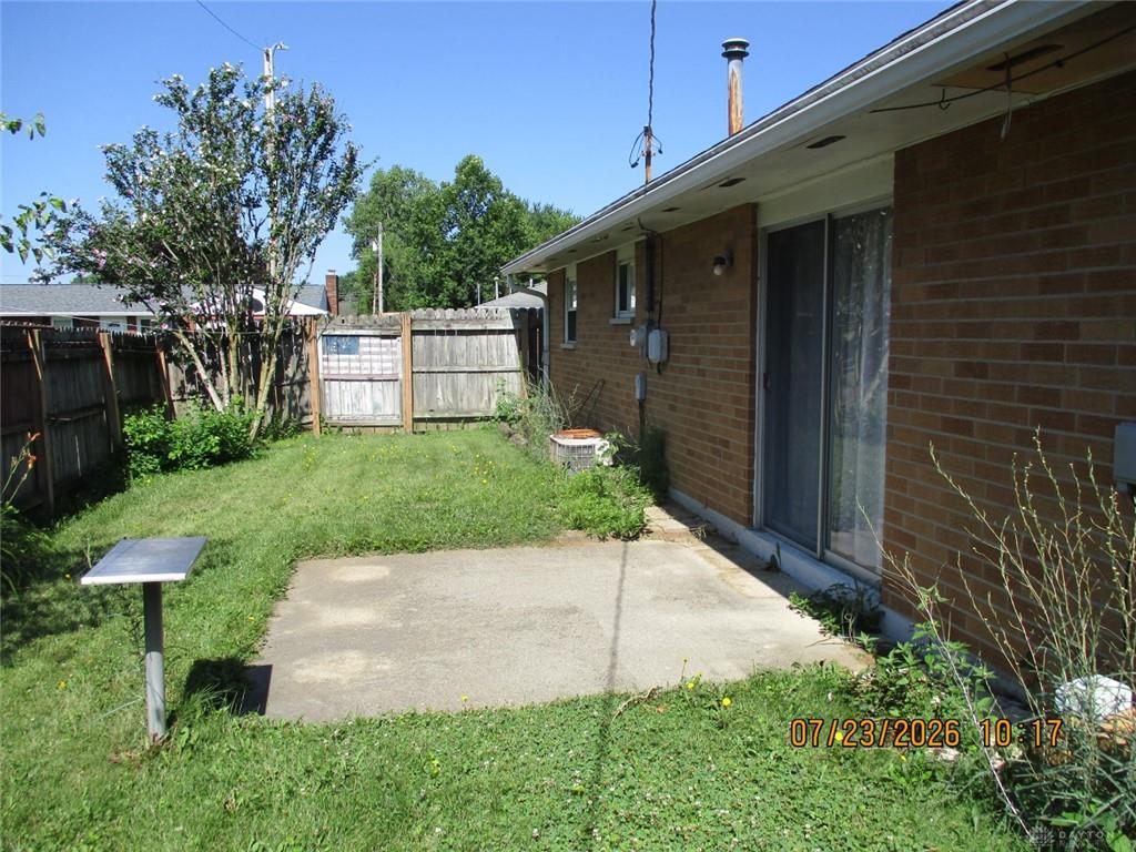 1022 Mayfield Property Photo 4