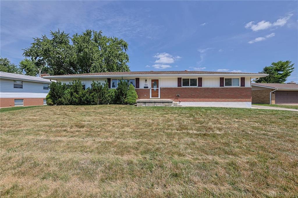 1061 Cottage Court Property Photo 1