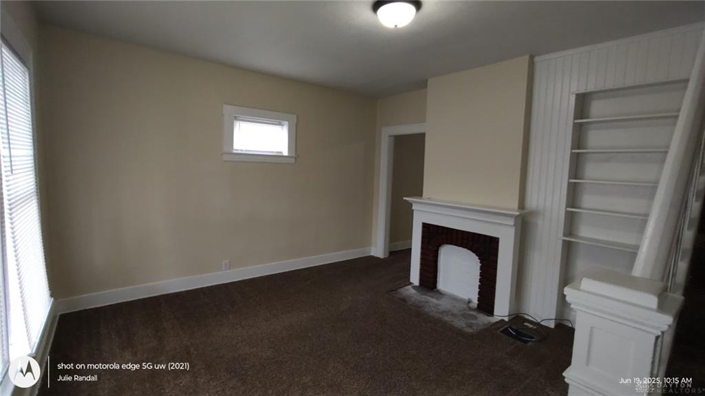 1131 W High Property Photo 2