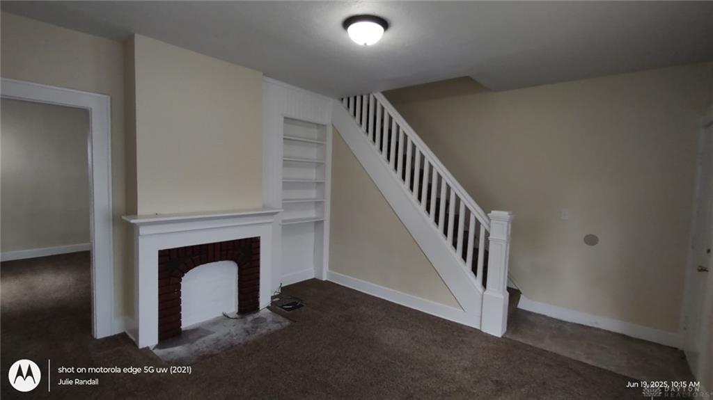 1131 W High Property Photo 3
