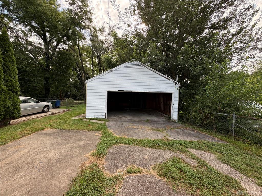 732 Brooklyn Property Photo 16