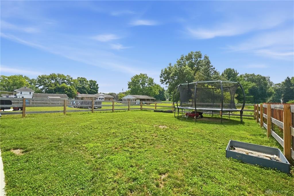 132 E Kentucky Property Photo 46