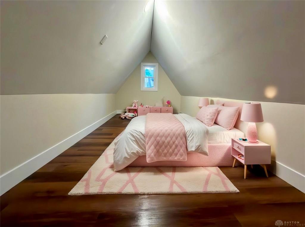 39 Vassar Property Photo 5