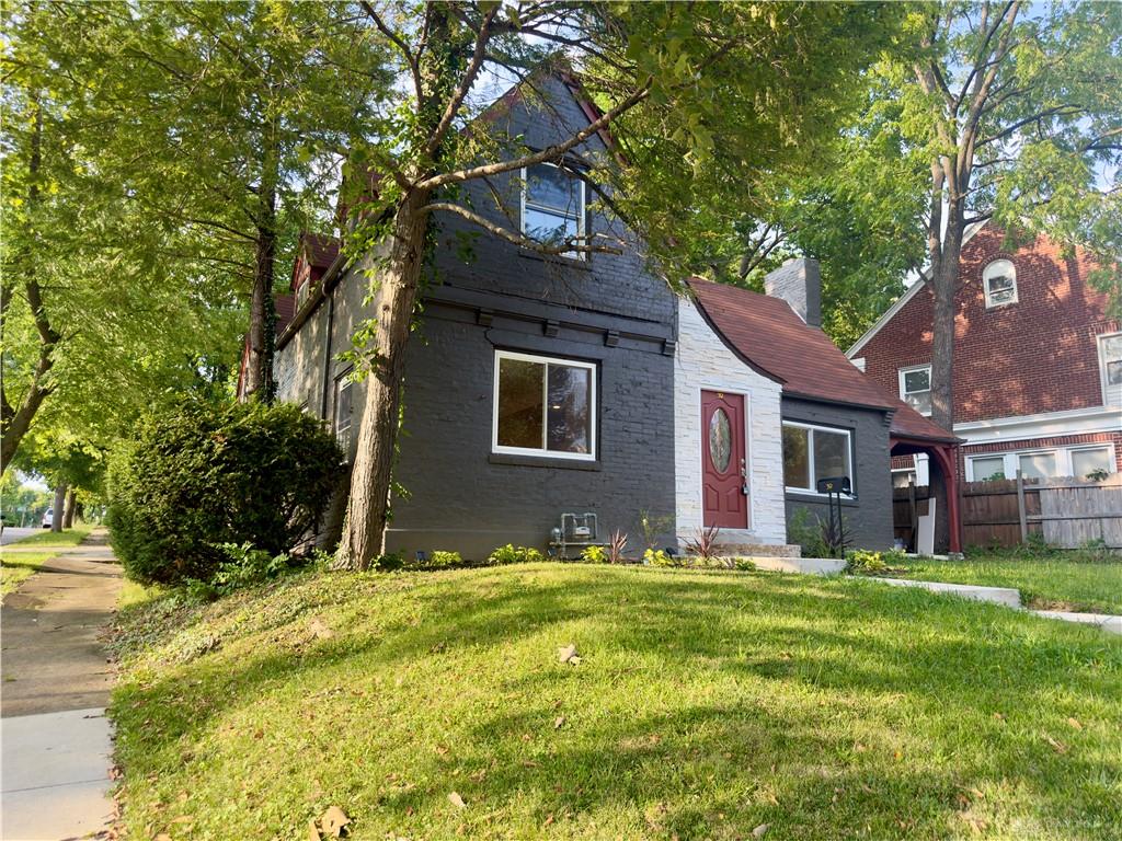 39 Vassar Property Photo 10