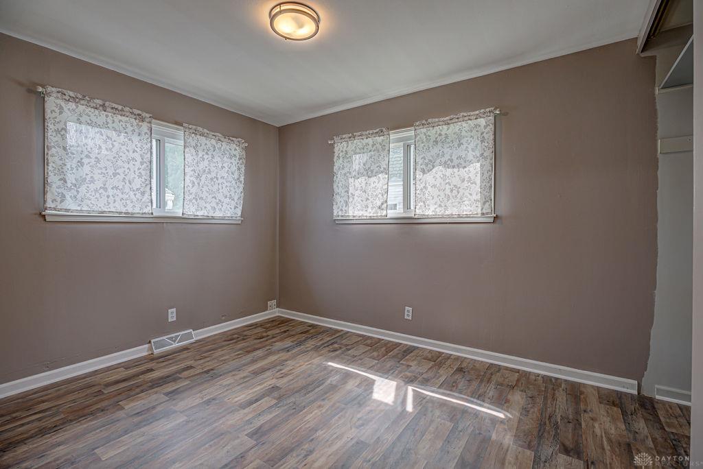 219 E Monfort Property Photo 17