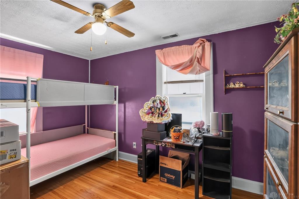 1225 Glenmore Property Photo 15