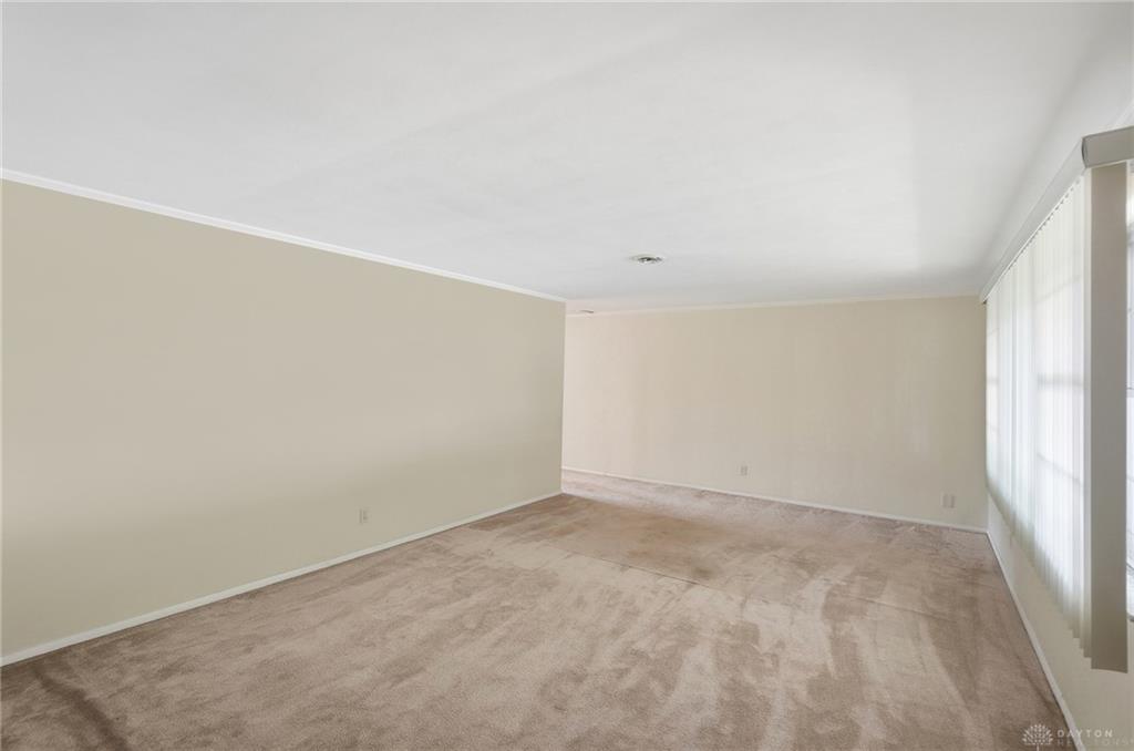 3200 Chandler Property Photo 7