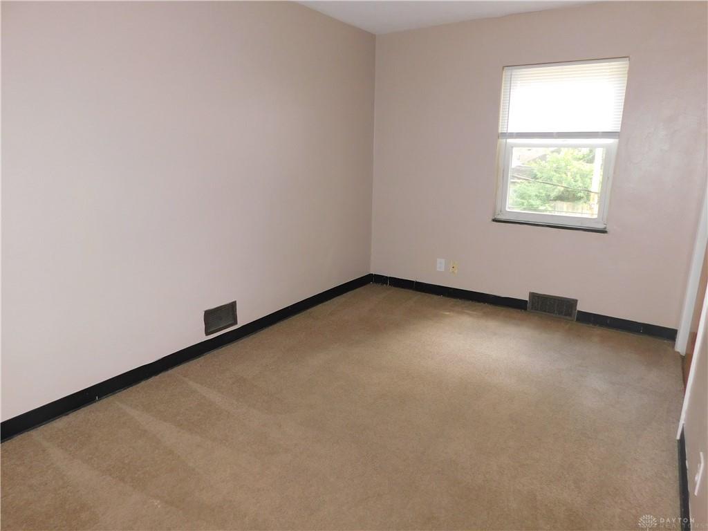 600 Hadley 3 Property Photo 6