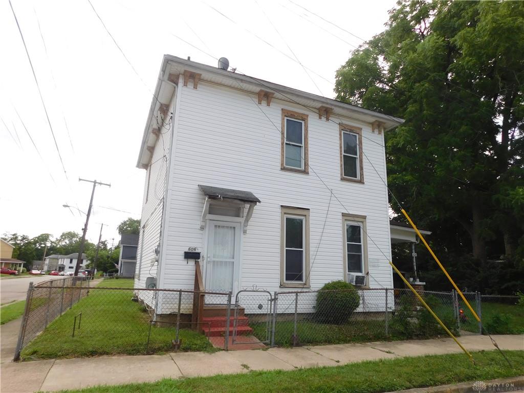 606 1/2 Mason Property Photo 1