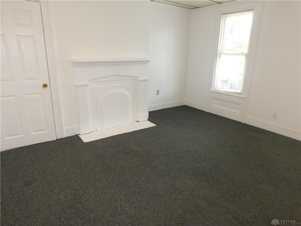 606 1/2 Mason Property Photo 5
