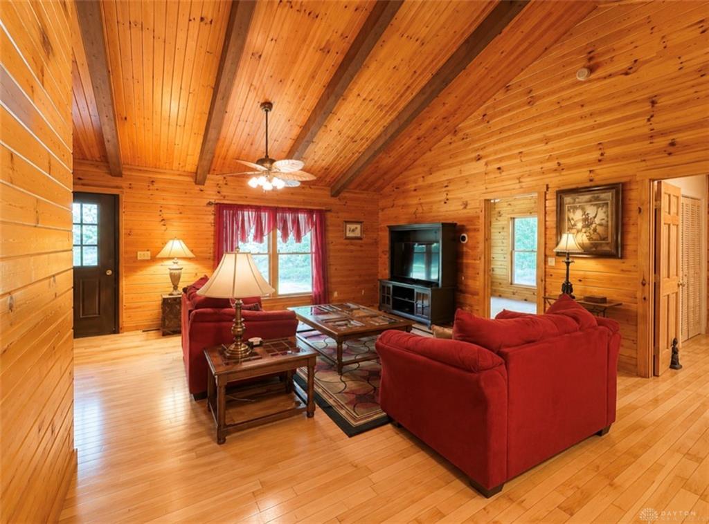 4558 Cherry Hill Property Photo 5