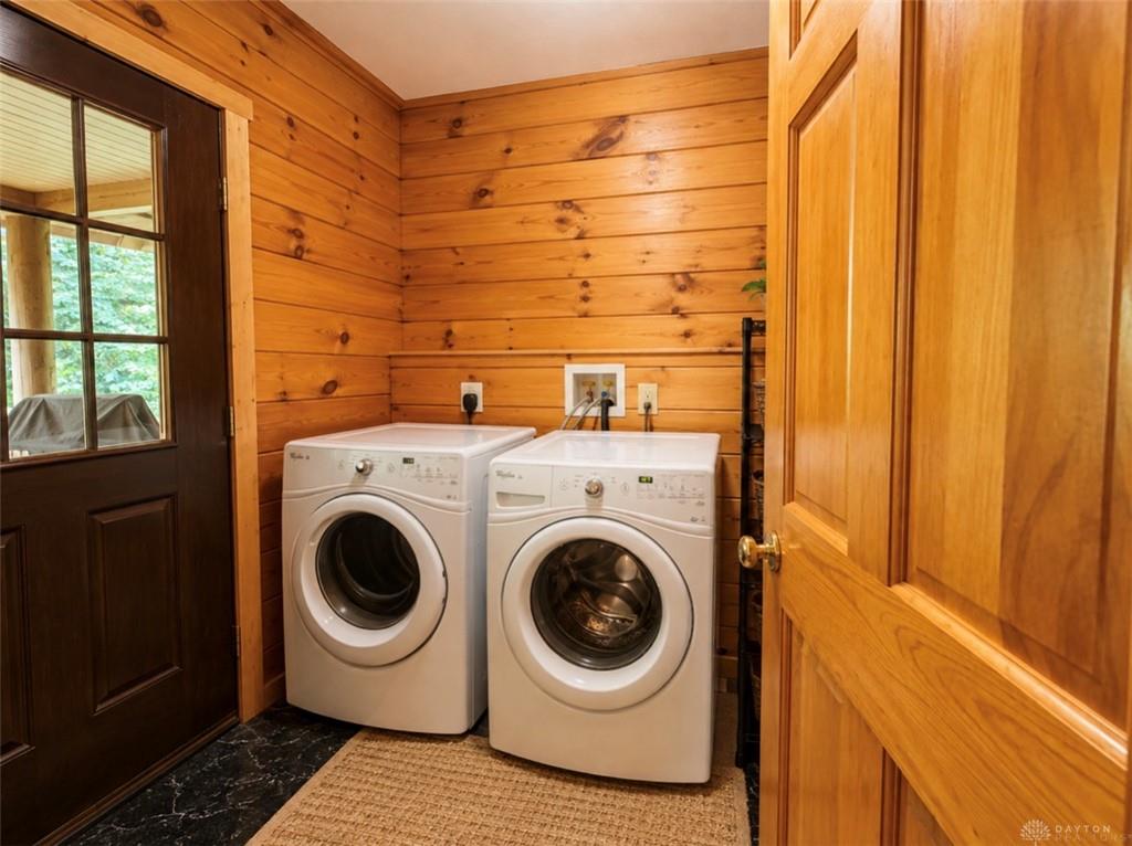 4558 Cherry Hill Property Photo 9
