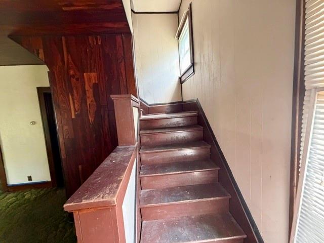 832 Frizell Property Photo 4