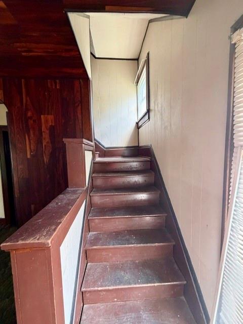832 Frizell Property Photo 5