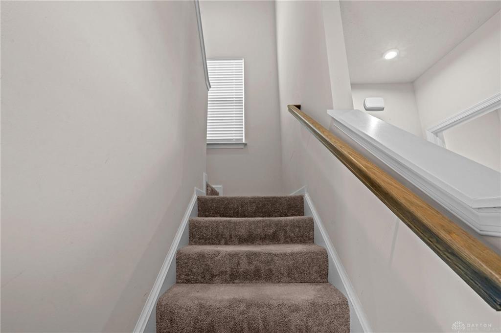 169 Cresting Property Photo 22