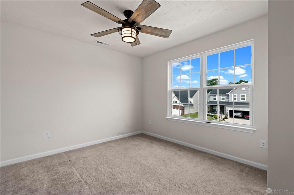 169 Cresting Property Photo 23