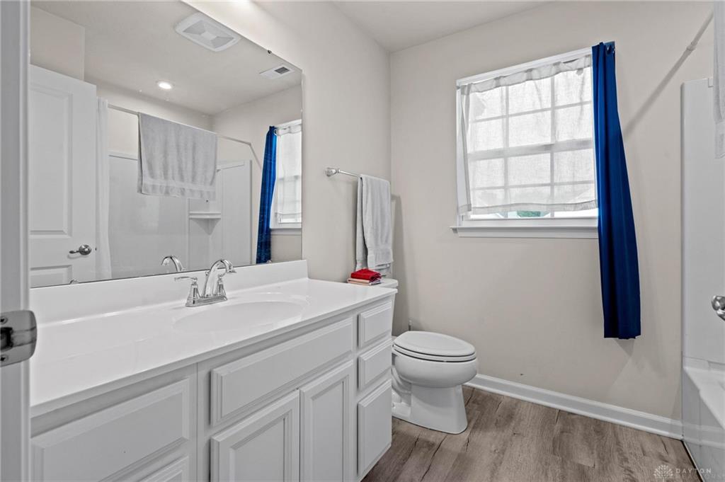 169 Cresting Property Photo 25