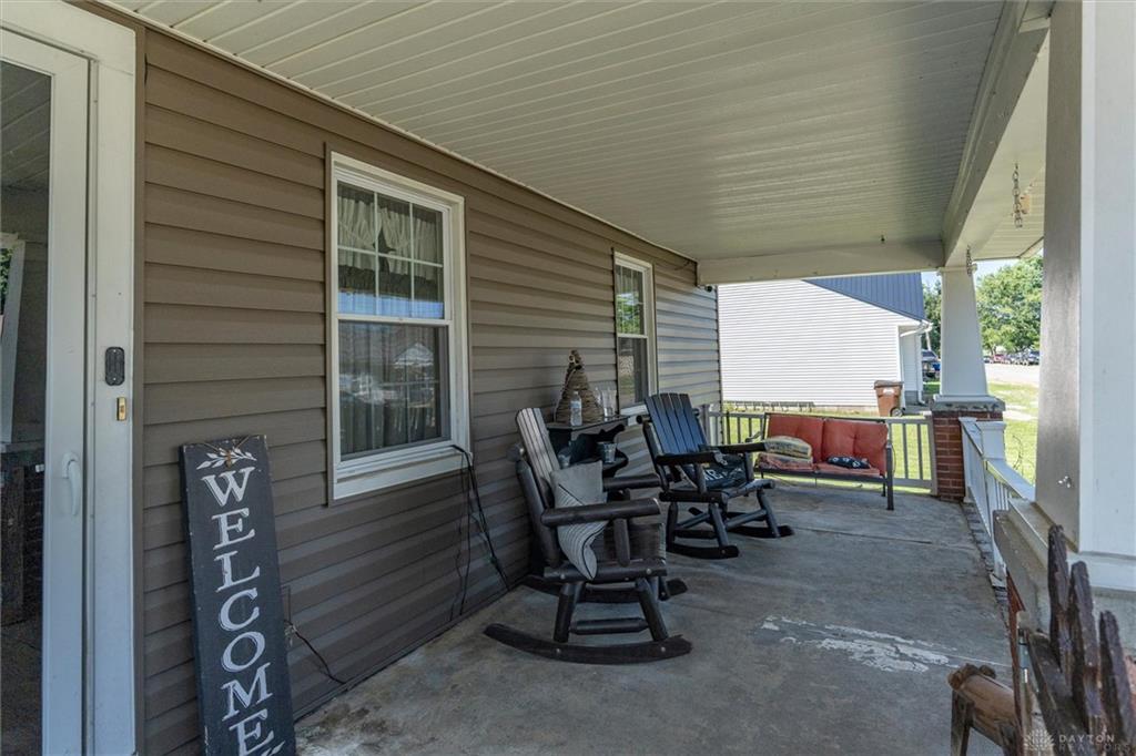 820 South Property Photo 6