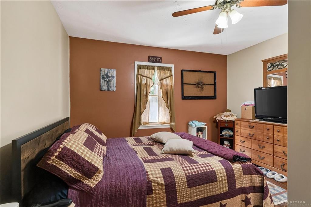 820 South Property Photo 20