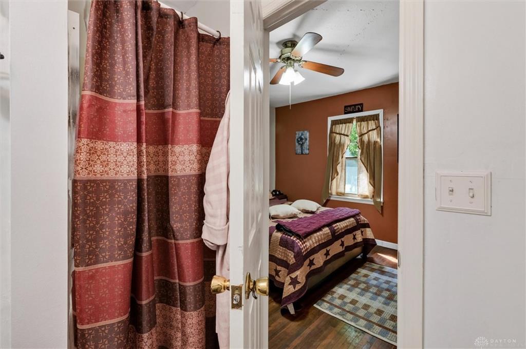820 South Property Photo 23