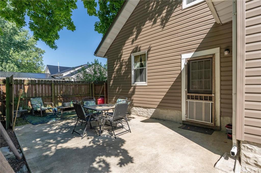 820 South Property Photo 30