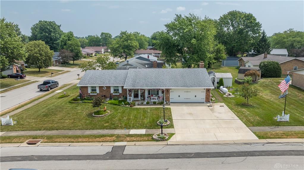 2442 Aldrin Property Photo 4