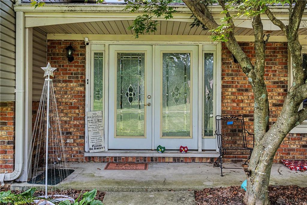 99 Katherine Property Photo 3