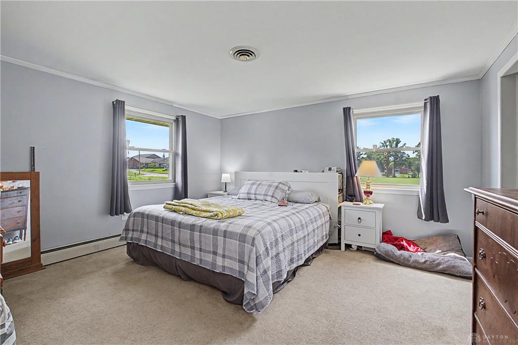 99 Katherine Property Photo 14