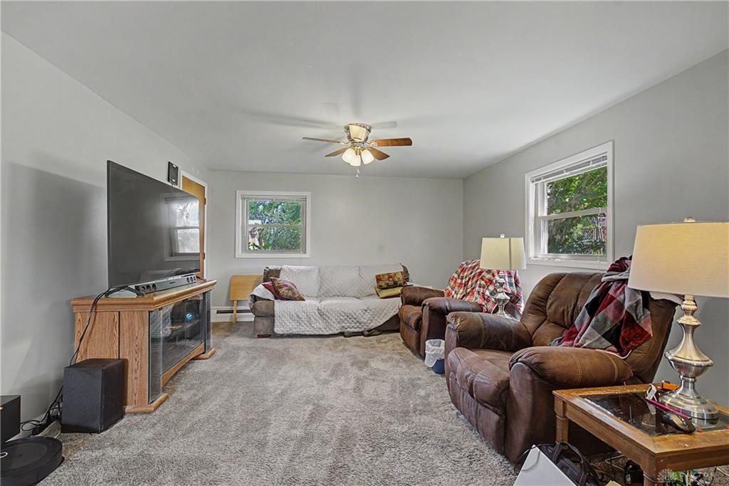 99 Katherine Property Photo 26