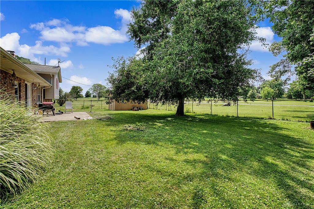 99 Katherine Property Photo 36