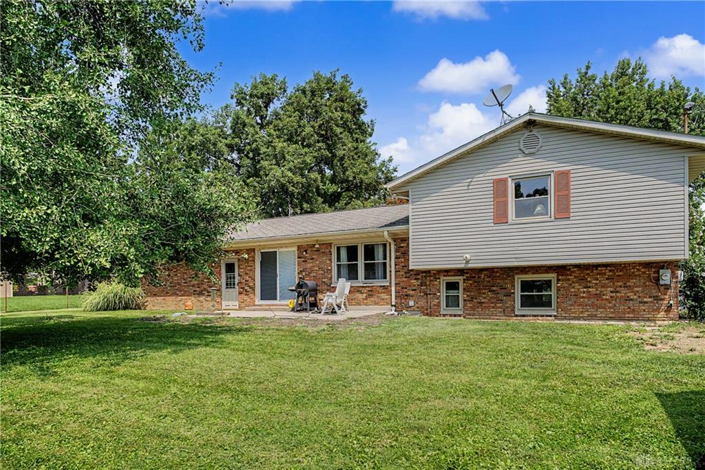 99 Katherine Property Photo 38