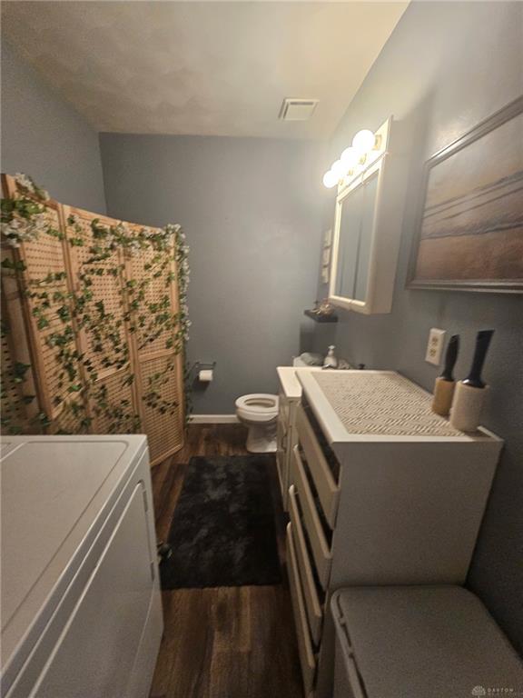 706 Cedar Property Photo 16