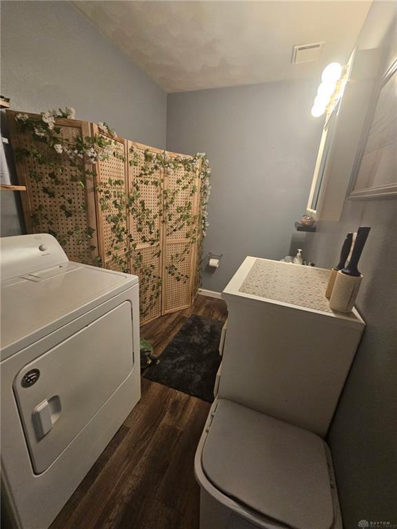 706 Cedar Property Photo 17
