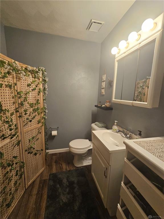 706 Cedar Property Photo 18