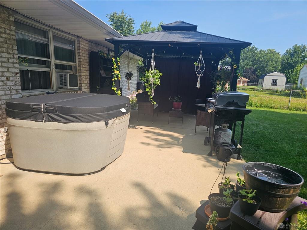 706 Cedar Property Photo 20