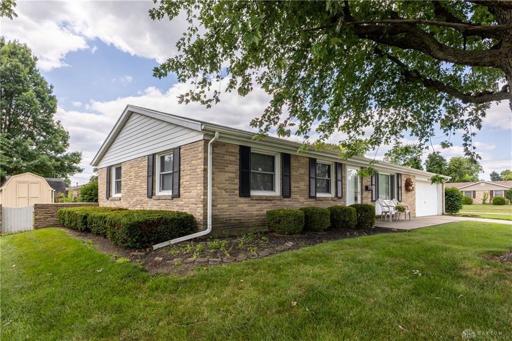 1004 Bristol Property Photo 5