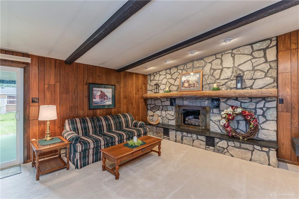 1004 Bristol Property Photo 16