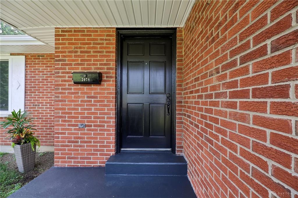 2078 S Belleview Property Photo 3