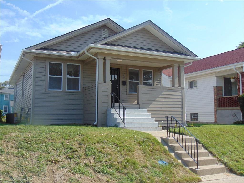 747 Heck Property Photo 1