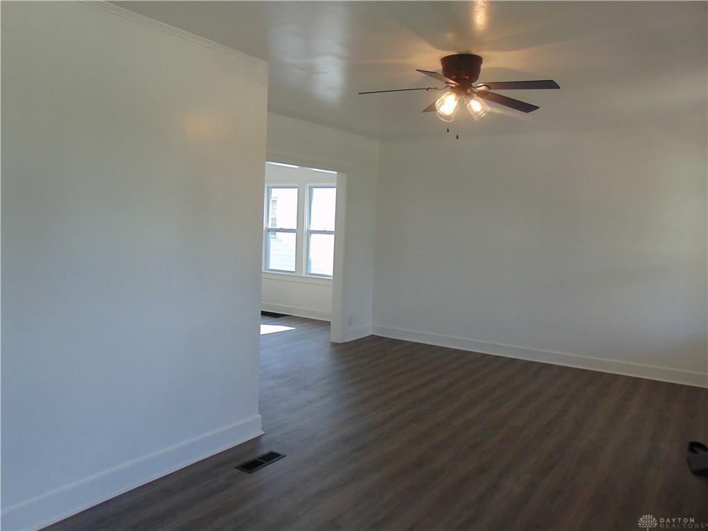 747 Heck Property Photo 6