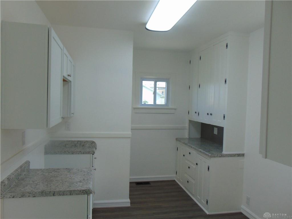 747 Heck Property Photo 9