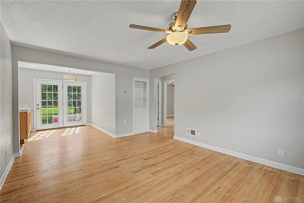 5350 Lindbergh Property Photo 10