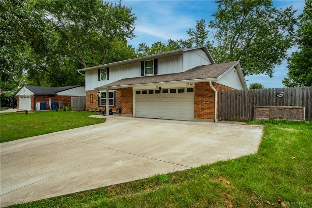 7519 Rustic Woods Property Photo 33