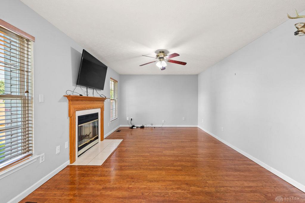 2444 Featherston Property Photo 17